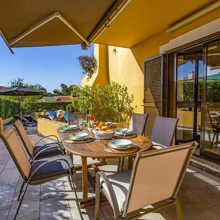 Villa Tadeu Quatro By *